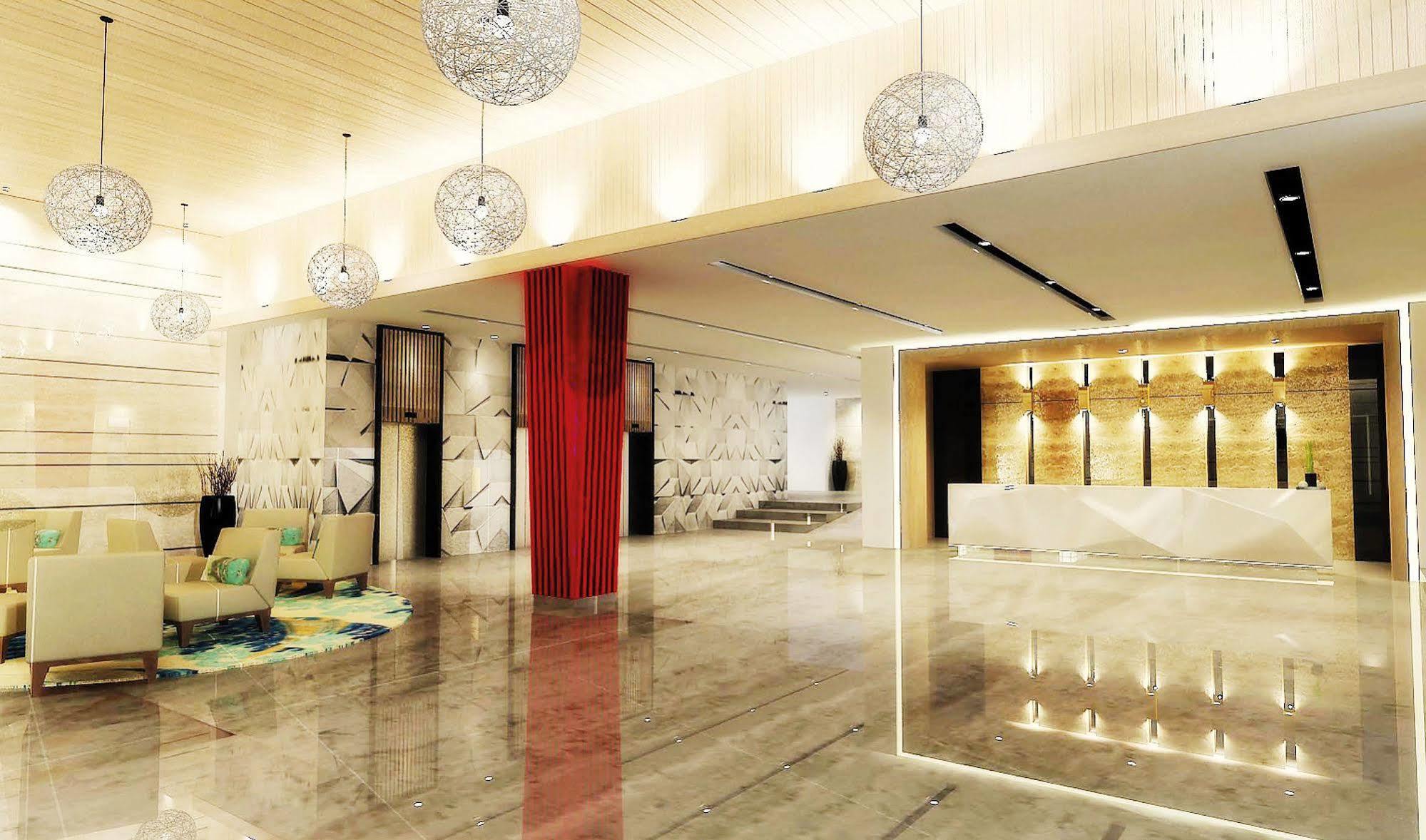 Hotel Santika Mega City בקאסי מראה חיצוני תמונה