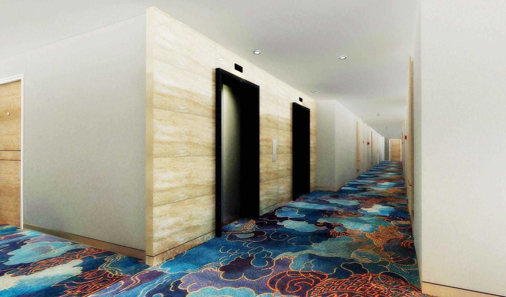 Hotel Santika Mega City בקאסי מראה חיצוני תמונה